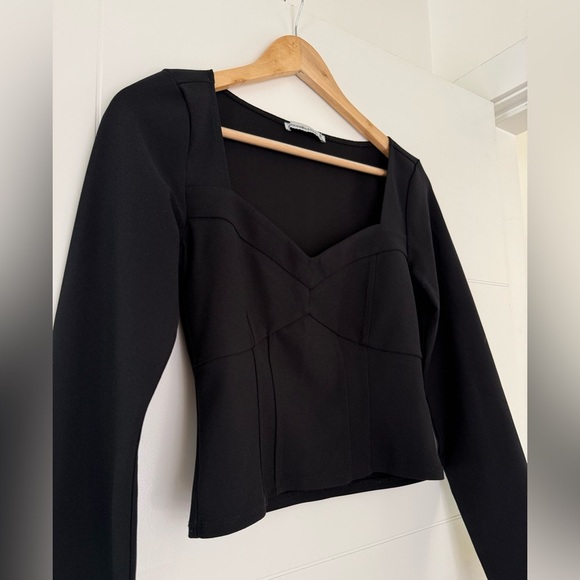 Abercrombie & Fitch Corset Long Sleeve Top, size medium. - Picture 3 of 7